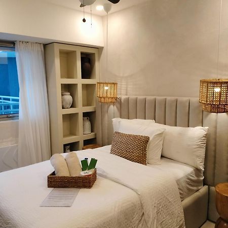 Azure North Studio Units Located In 17Th Floor And Above 圣费尔南多 外观 照片