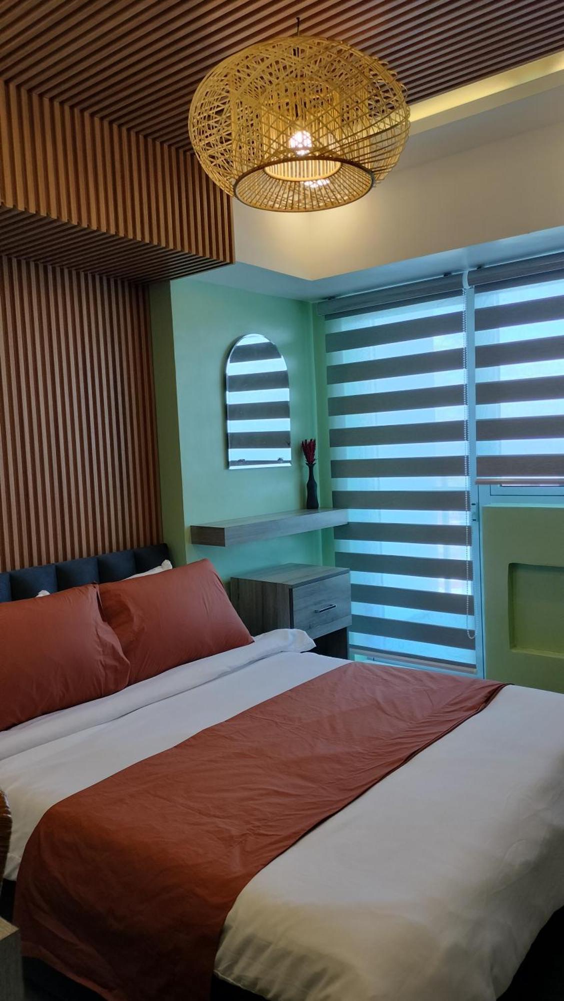 Azure North Studio Units Located In 17Th Floor And Above 圣费尔南多 外观 照片